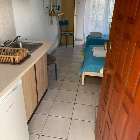 Ξενοδοχείο με διαμερίσματα Lab_rinos House *